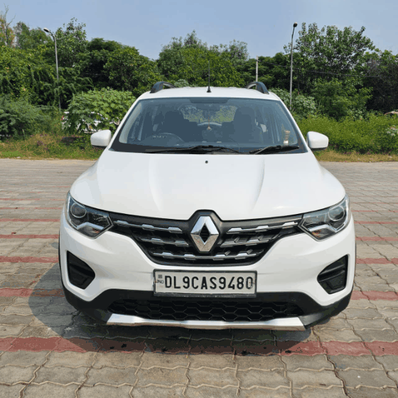 Buy RENAULT TRIBER RXT 2020 at Rs. 365,000